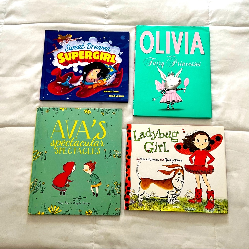 Kids Hardcover Books Set Of 4 in Like New Condition